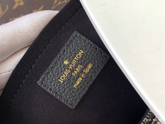 First bag VUITTON LOUIS SAINT-PLACIDE 0723